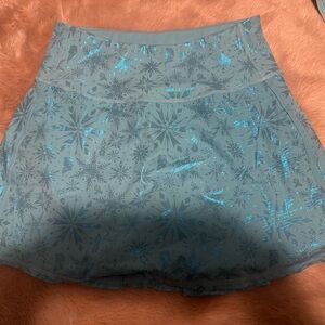 Crowned Athletics Elsa Snowflake Skort Medium NWT